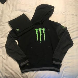 Monster Energy sweatshirt and scarf